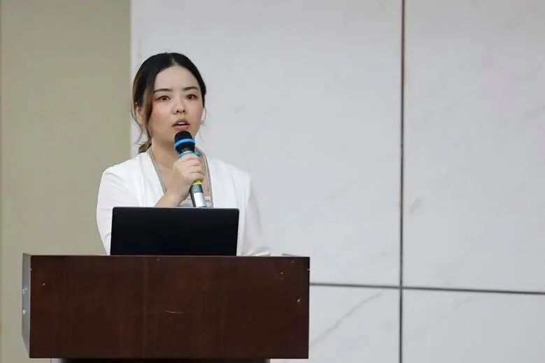 梅莹秘书长作审查能力培训